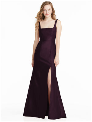 Sleeveless bridesmaid dress in burgundy, square neckline with front slit and mermaid skirt