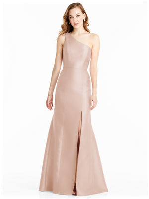 Asymmetrical one-shoulder bridesmaid dress in dusty rose satin with side slit and floor-length skirt