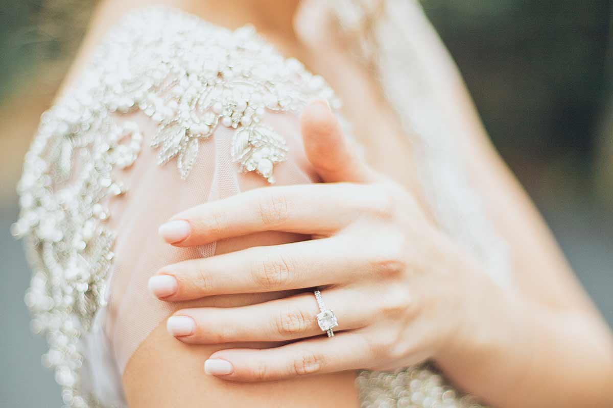 bridal nail color inspiration