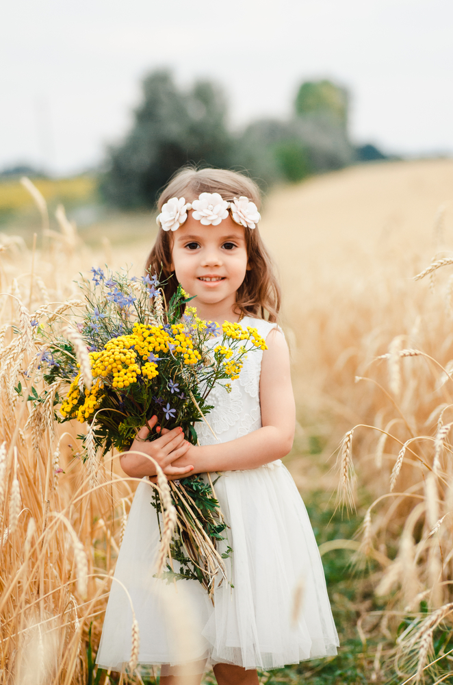 6 Things to Consider When Shopping for Flower Girl Dresses
