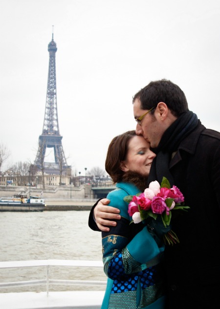 Newly weds by Eiffel Tower, Paris