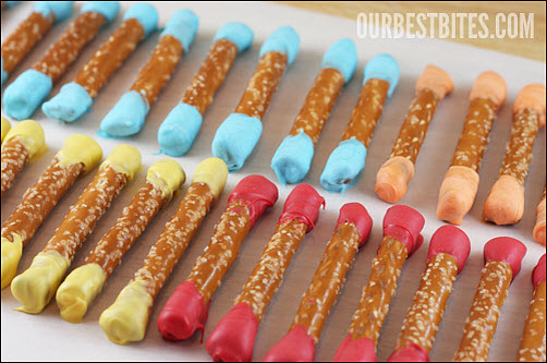 Kid Friendly Wedding Ideas: Edible Candy Crayons