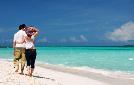 4 Ways to Have a Romantic Budget Honeymoon