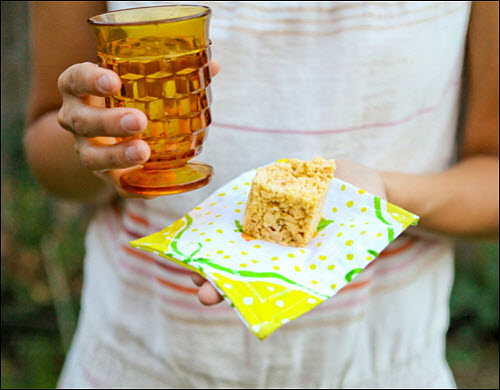 DIY Cocktail Napkins with Vintage Sheets