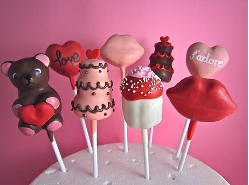 pink and red cake pops for weddings