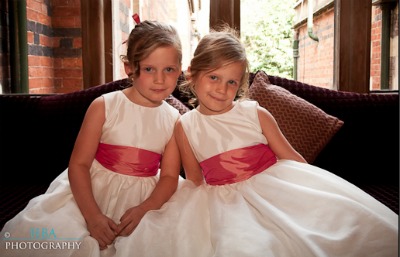 flowergirls at wedding