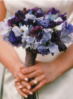 blue wedding bouquet 