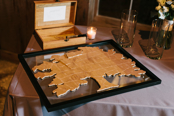 wedding guestbook puzzle