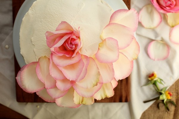 Edible Flower Wedding Cake