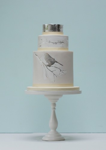 Rosalind Miller Silver Silouhette wedding cake-2
