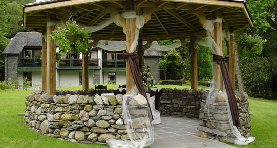 Langdale Hotel outdoor wedding venue