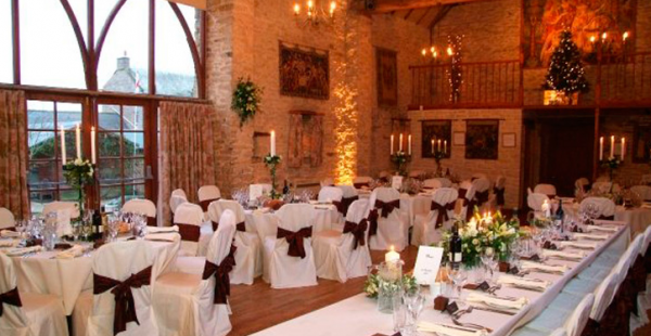 Perfect for a cosy winter wedding - the Great Barn at Banbury