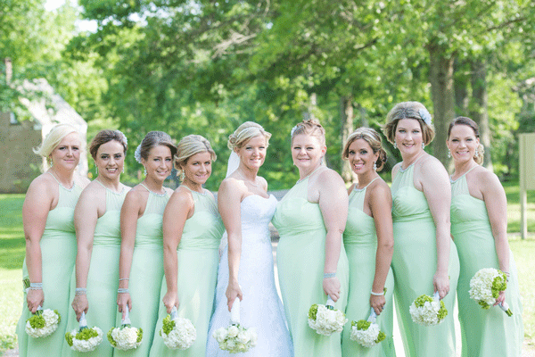 Real Wedding: With Accents of Light Mint Green!