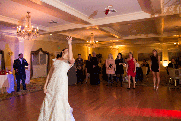 Throw the Bouquet at Your Wedding Reception 
