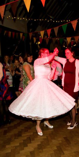 fifties style autumn wedding