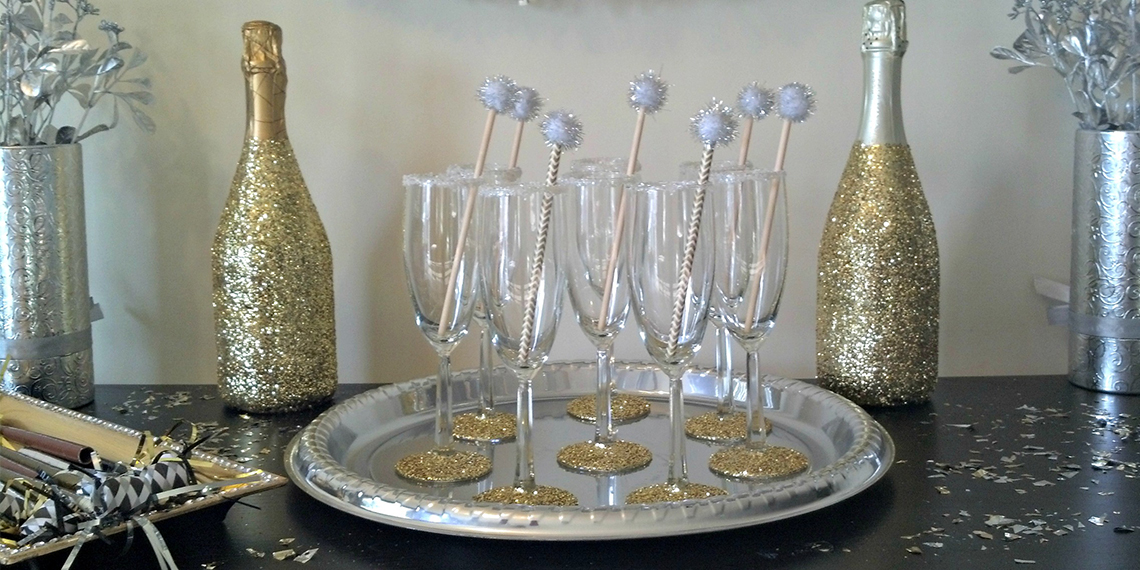 A Glam DIY Perfect For a Festive New Years Wedding